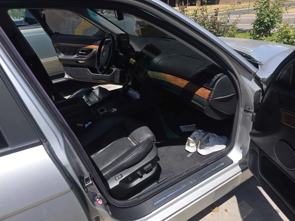 2001 BMW E38 7 Series - Image 2 of 5