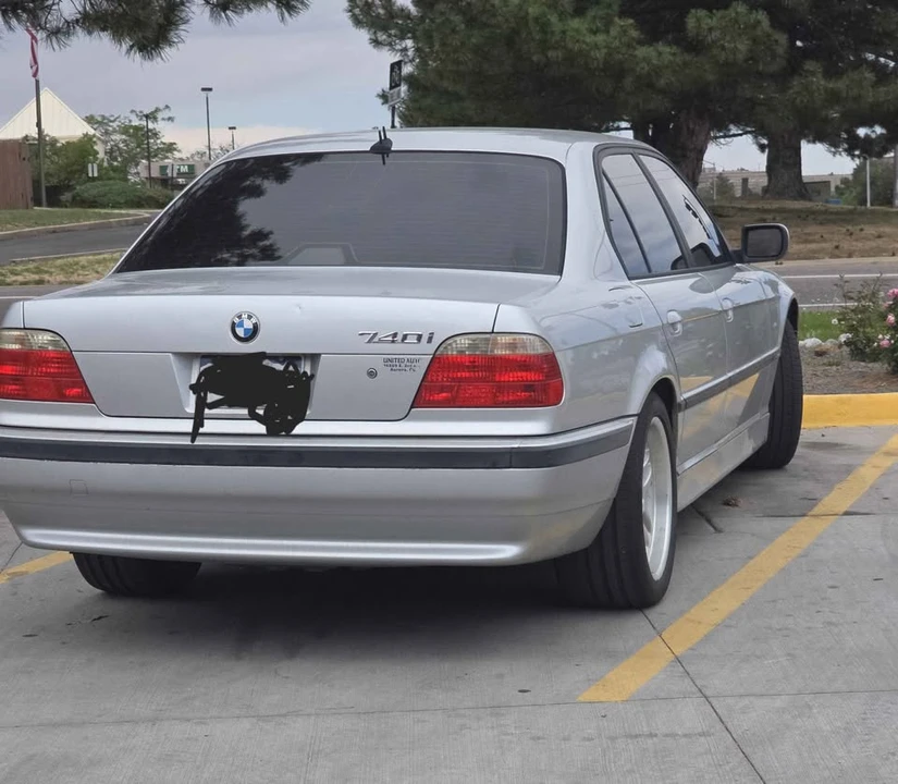 2001 BMW E38 7 Series - Image 4 of 5