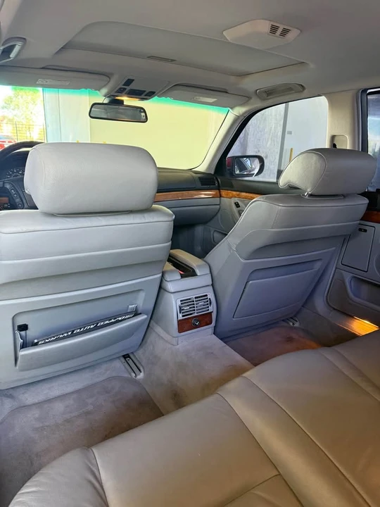 2001 BMW E38 7 Series - Image 4 of 5