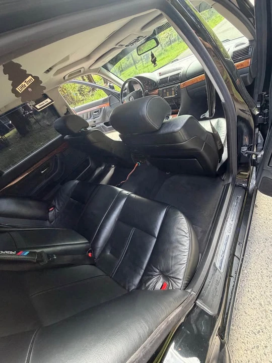 2001 BMW E38 7 Series - Image 6 of 10