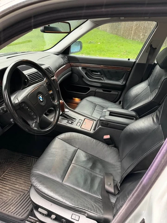 2001 BMW E38 7 Series - Image 8 of 10