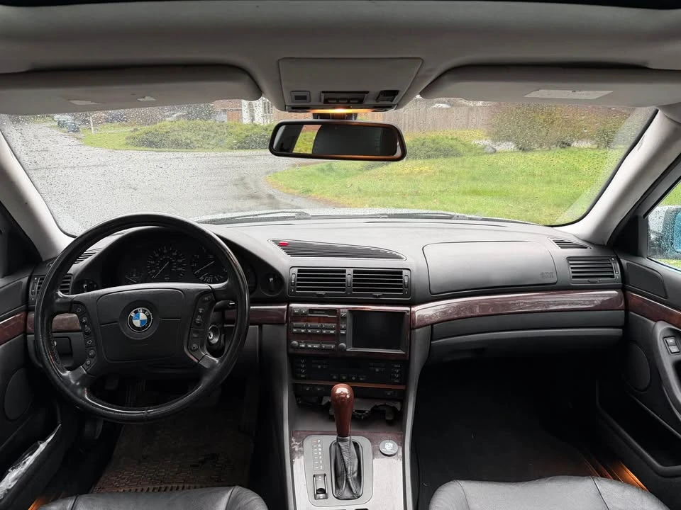 2001 BMW E38 7 Series - Image 9 of 10