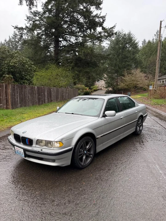2001 BMW E38 7 Series - Image 2 of 10