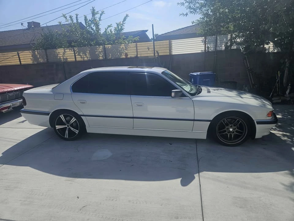 2001 BMW E38 7 Series - Image 3 of 13