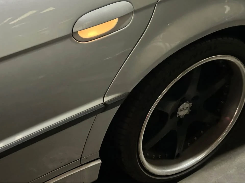 2001 BMW E38 7 Series - Image 9 of 12