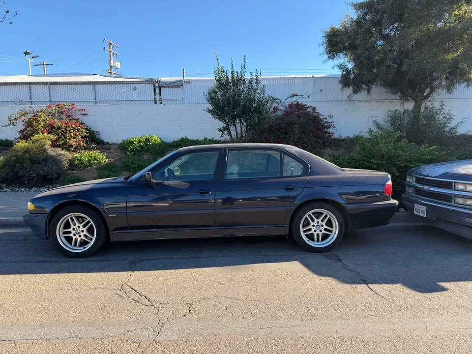 2001 BMW E38 7 Series - Image 5 of 10