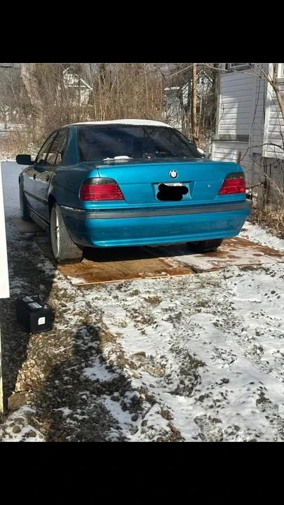 2001 BMW E38 7 Series - Image 2 of 2
