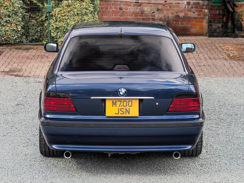 2001 BMW E38 7 Series - Image 14 of 30