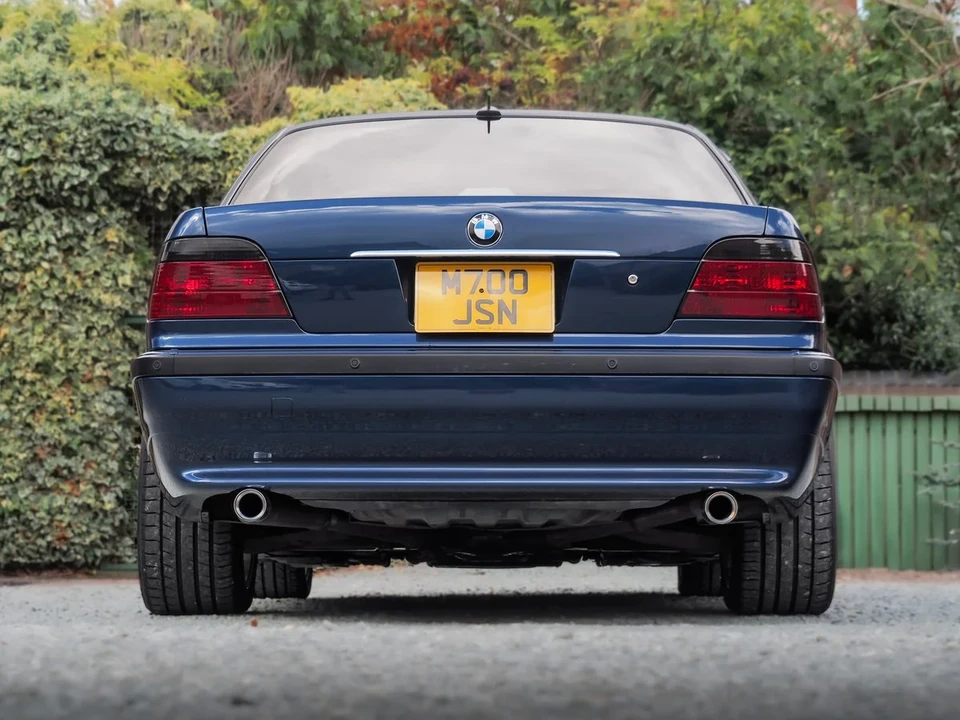 2001 BMW E38 7 Series - Image 17 of 30