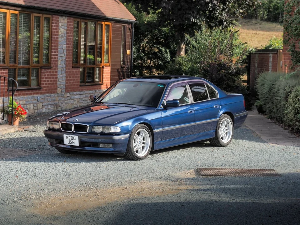 2001 BMW E38 7 Series - Image 3 of 30