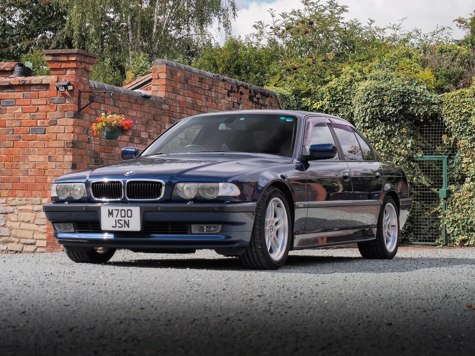 2001 BMW E38 7 Series - Image 22 of 30