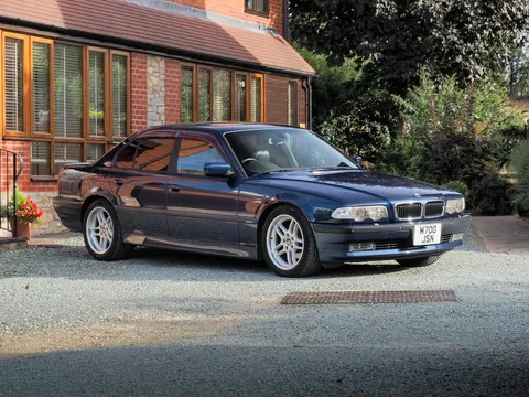 2001 BMW 735i Sport E38