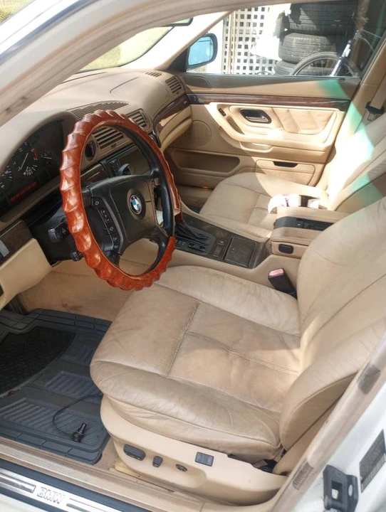 2001 BMW E38 7 Series - Image 2 of 5