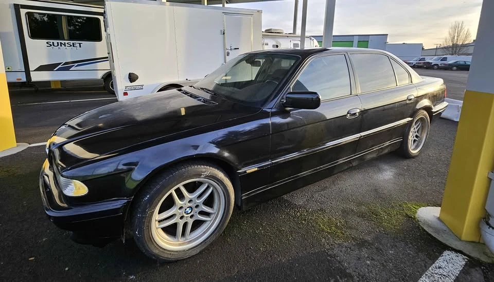 2001 BMW E38 7 Series - Image 3 of 7