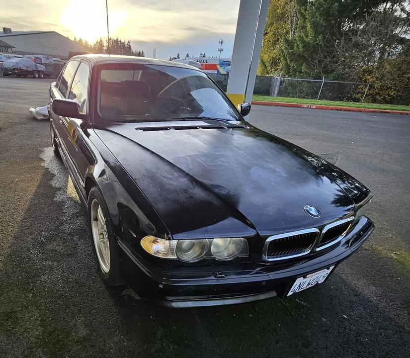 2001 BMW E38 7 Series - Image 2 of 7