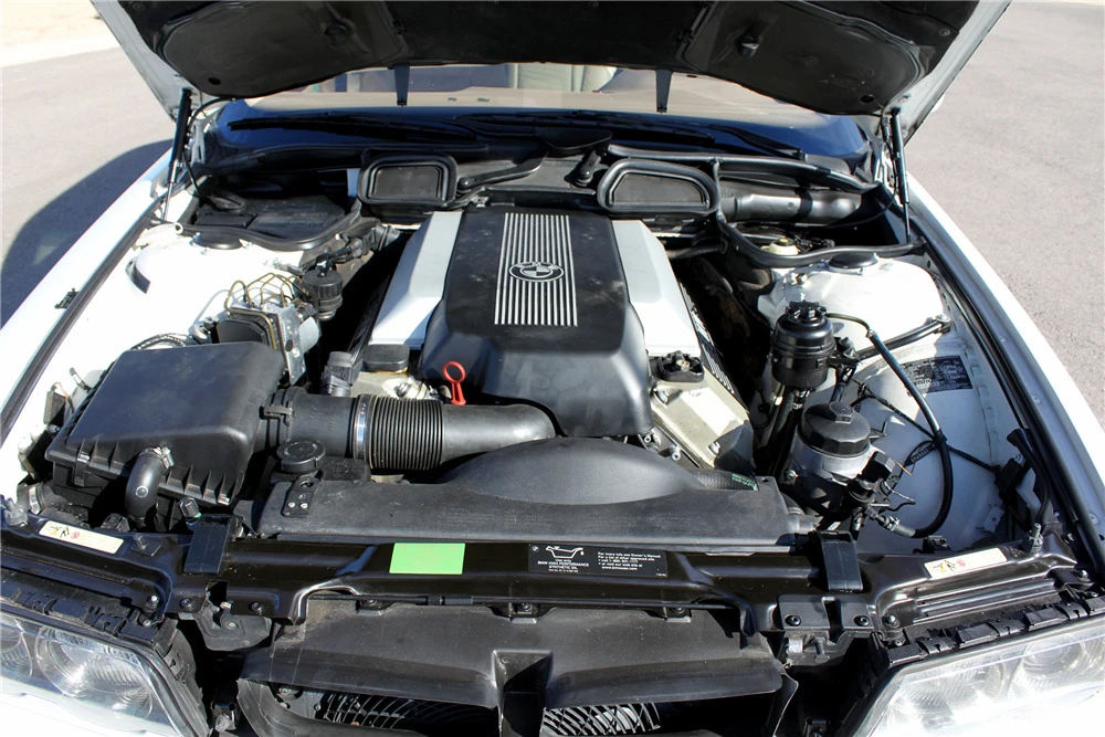 2001 BMW E38 7 Series - Image 3 of 5