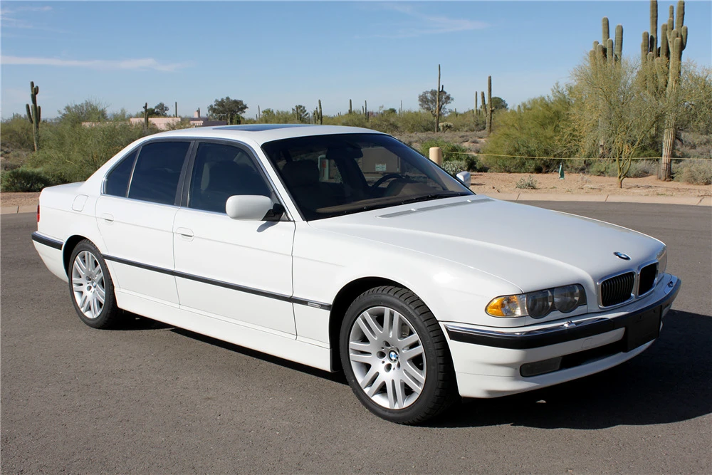 2001 BMW E38 7 Series - Image 2 of 5