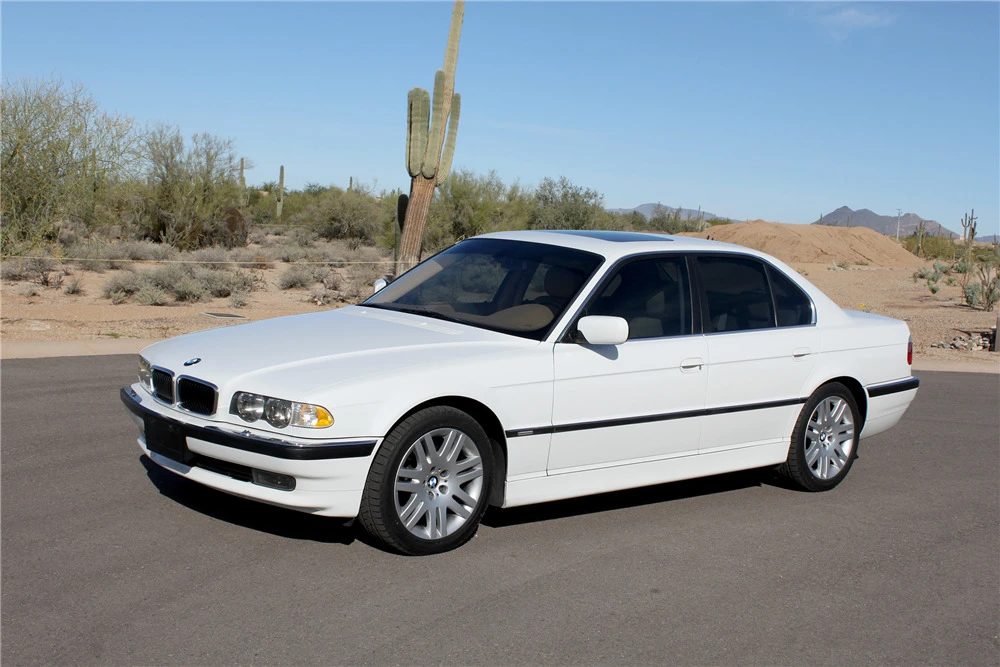 2001 BMW E38 7 Series - Image 5 of 5