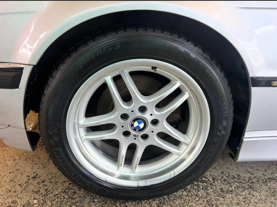 2001 BMW E38 7 Series - Image 10 of 12