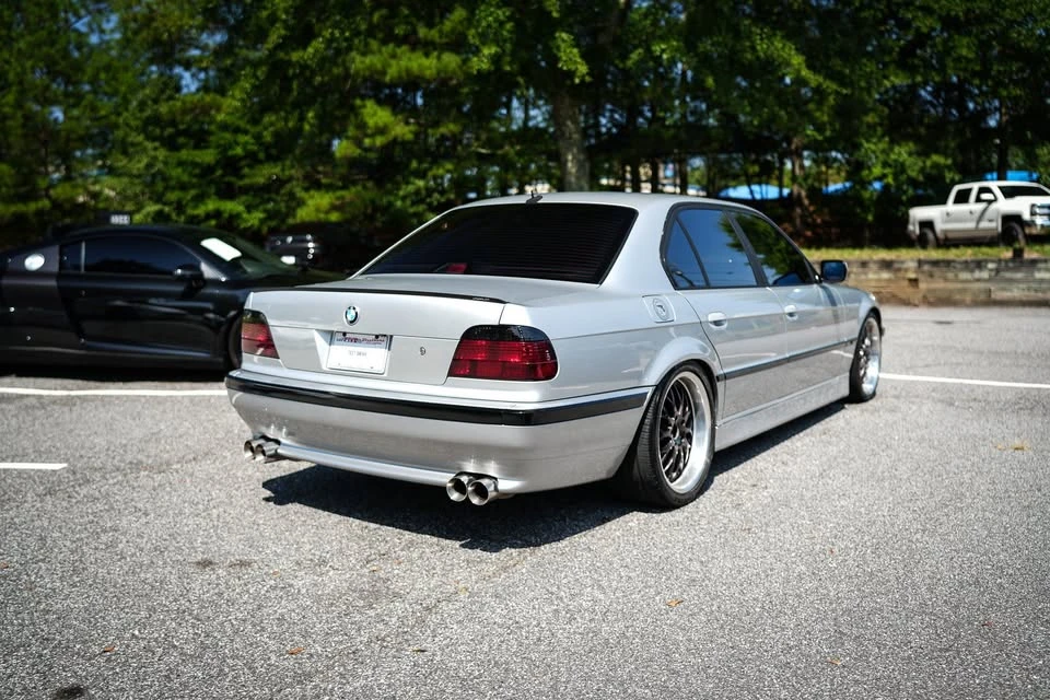 2001 BMW E38 7 Series - Image 9 of 20
