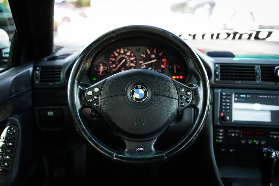 2001 BMW E38 7 Series - Image 16 of 20