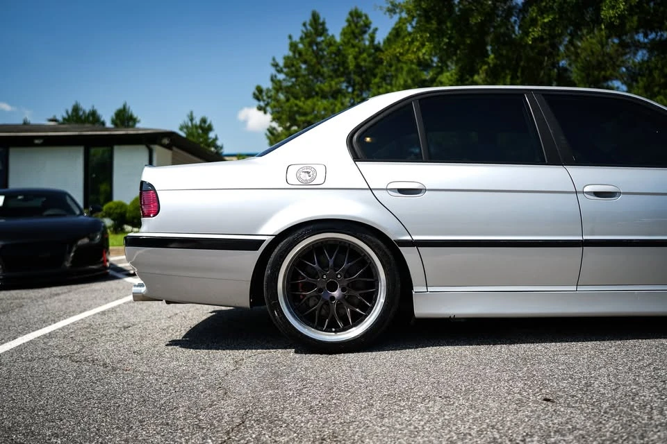 2001 BMW E38 7 Series - Image 13 of 20