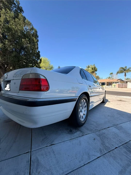 2001 BMW E38 7 Series - Image 3 of 10