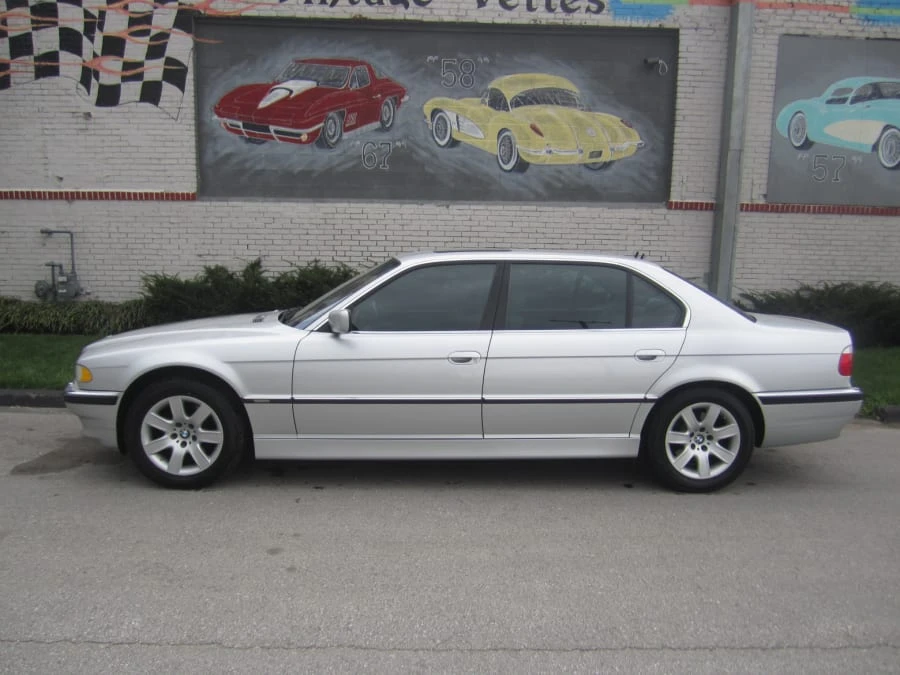 2001 BMW E38 7 Series - Image 2 of 6