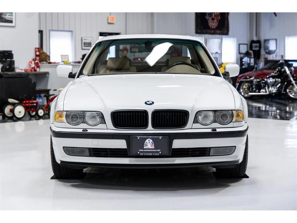 2001 BMW E38 7 Series - Image 3 of 10
