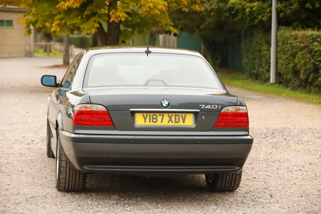 2001 BMW E38 7 Series - Image 17 of 30