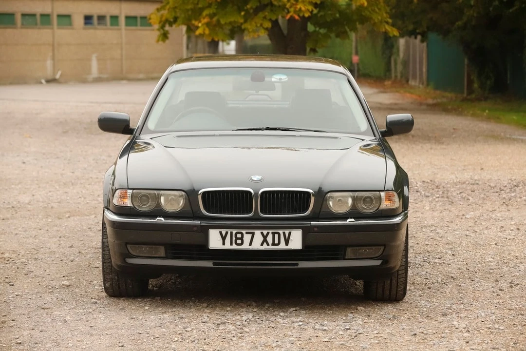 2001 BMW E38 7 Series - Image 4 of 30