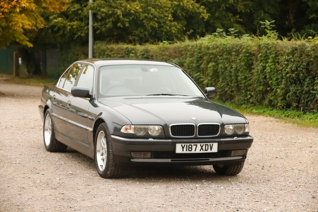 2001 BMW E38 7 Series - Image 11 of 30
