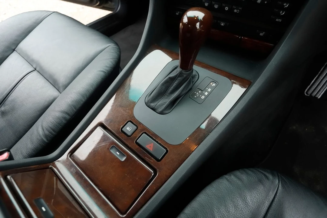 2001 BMW E38 7 Series - Image 30 of 30