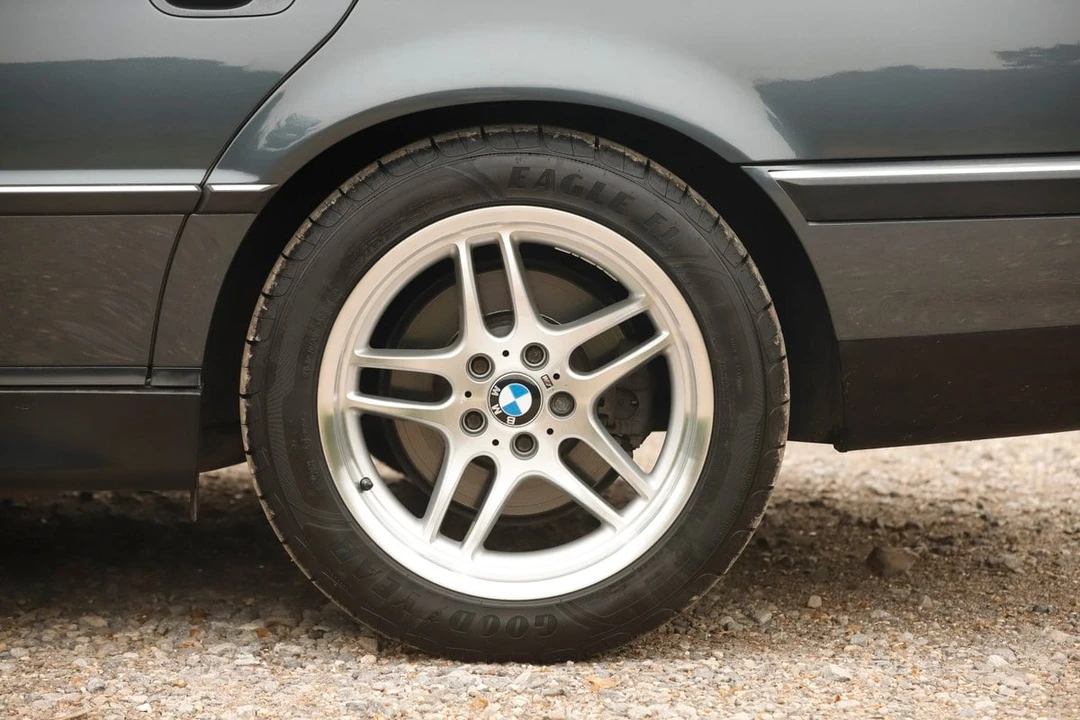 2001 BMW E38 7 Series - Image 20 of 30