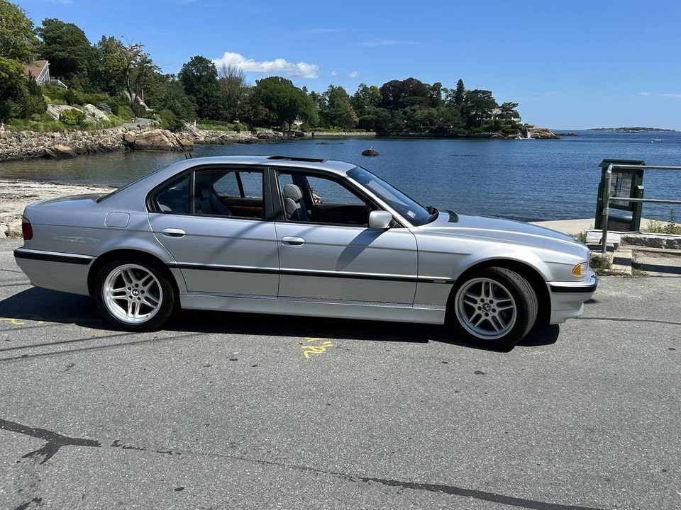 2001 BMW E38 7 Series - Image 2 of 21