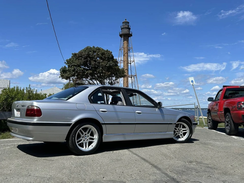 2001 BMW E38 7 Series - Image 12 of 21