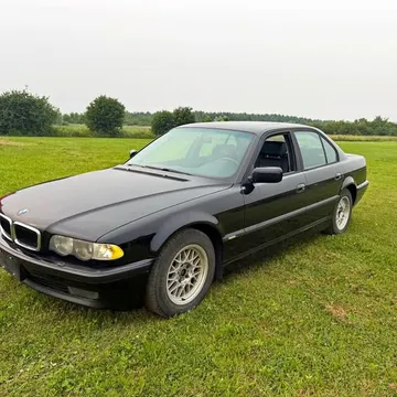 2001 BMW 740i M Sport