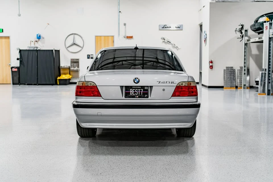 2001 BMW E38 7 Series - Image 5 of 18