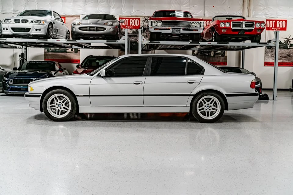 2001 BMW E38 7 Series - Image 3 of 18