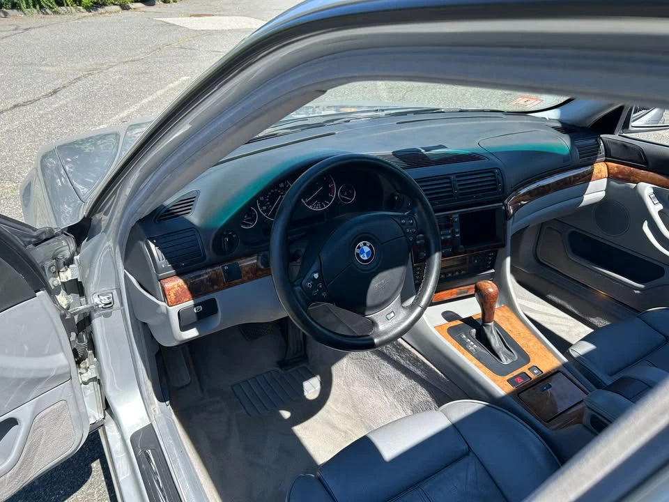 2001 BMW E38 7 Series - Image 17 of 20