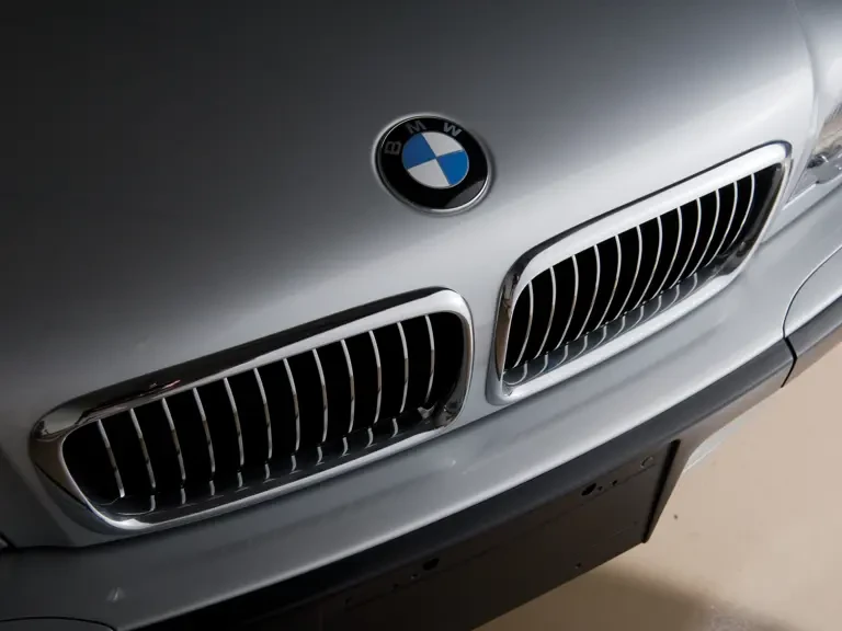 2001 BMW E38 7 Series - Image 11 of 17