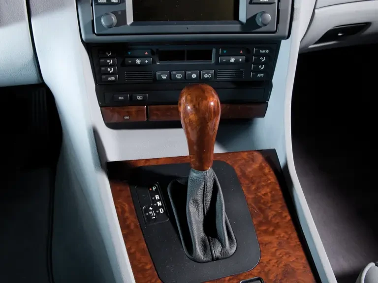 2001 BMW E38 7 Series - Image 12 of 17