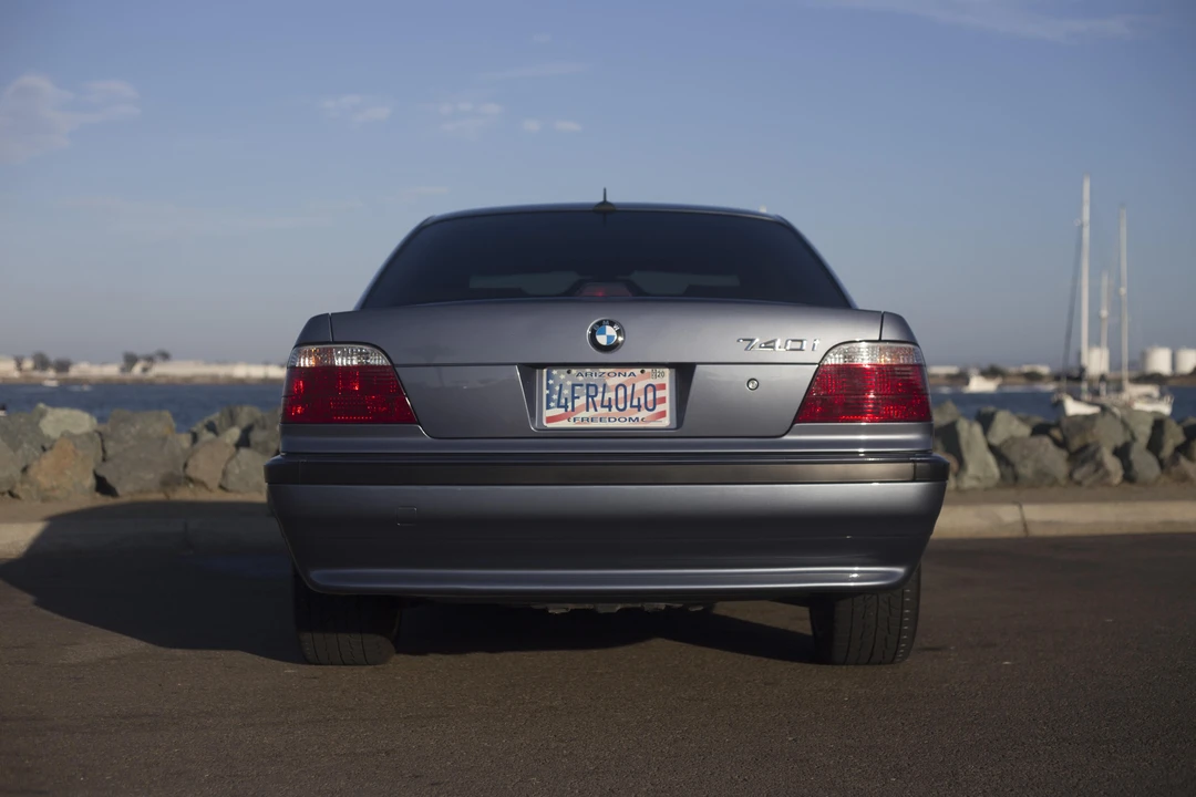 2001 BMW E38 7 Series - Image 4 of 13