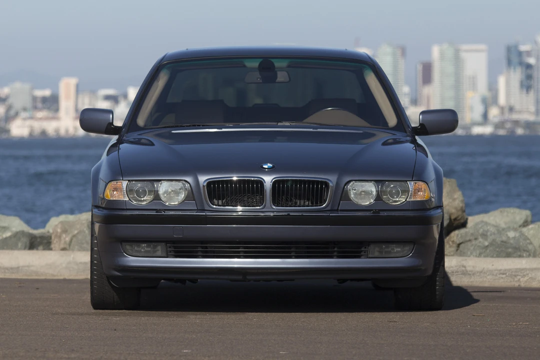 2001 BMW E38 7 Series - Image 5 of 13