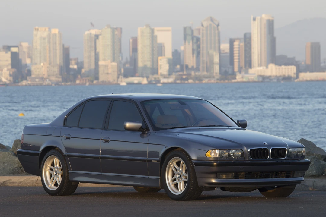 2001 BMW E38 7 Series - Image 7 of 13