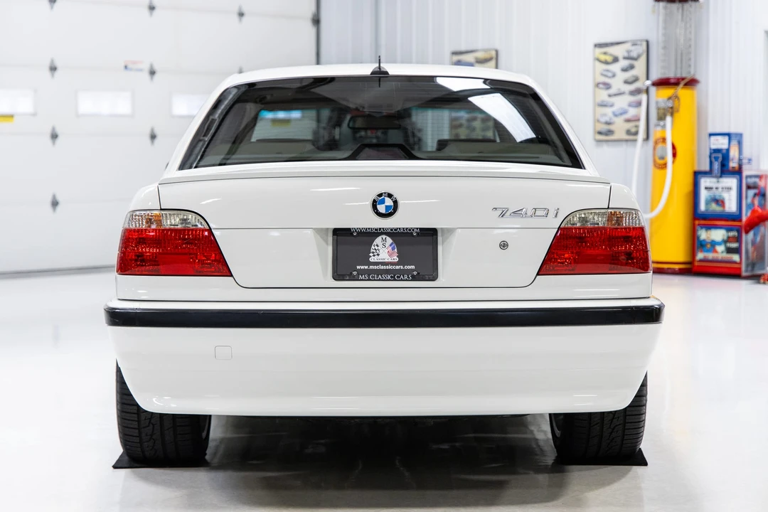 2001 BMW E38 7 Series - Image 6 of 31