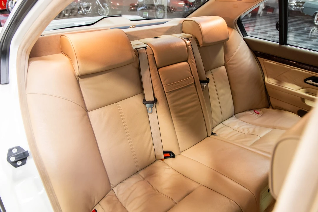 2001 BMW E38 7 Series - Image 8 of 31