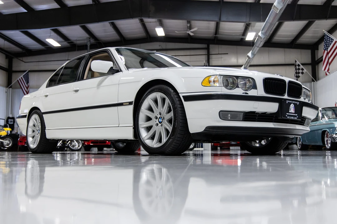 2001 BMW E38 7 Series - Image 26 of 31