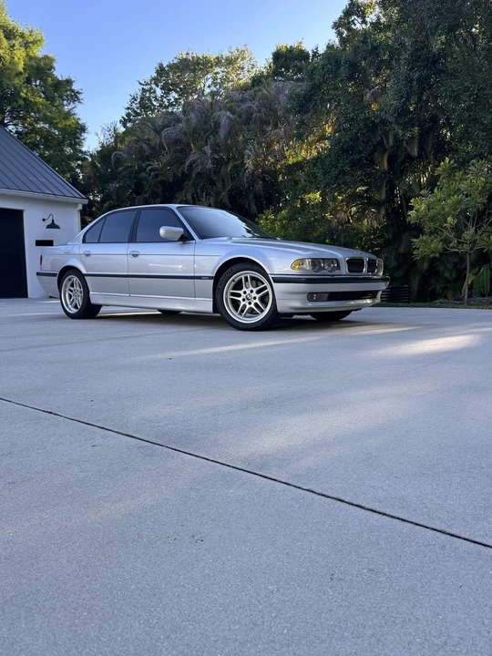 2001 BMW E38 7 Series - Image 9 of 31