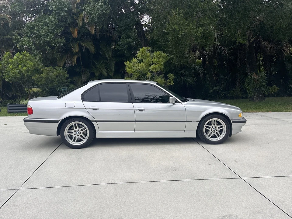 2001 BMW E38 7 Series - Image 4 of 31